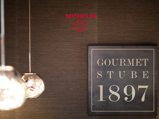 Ihr 5-Sterne-Hotel in Südtirol mit jeglichem Luxus Ihr 5-Sterne-Hotel in Südtirol mit jeglichem Luxus