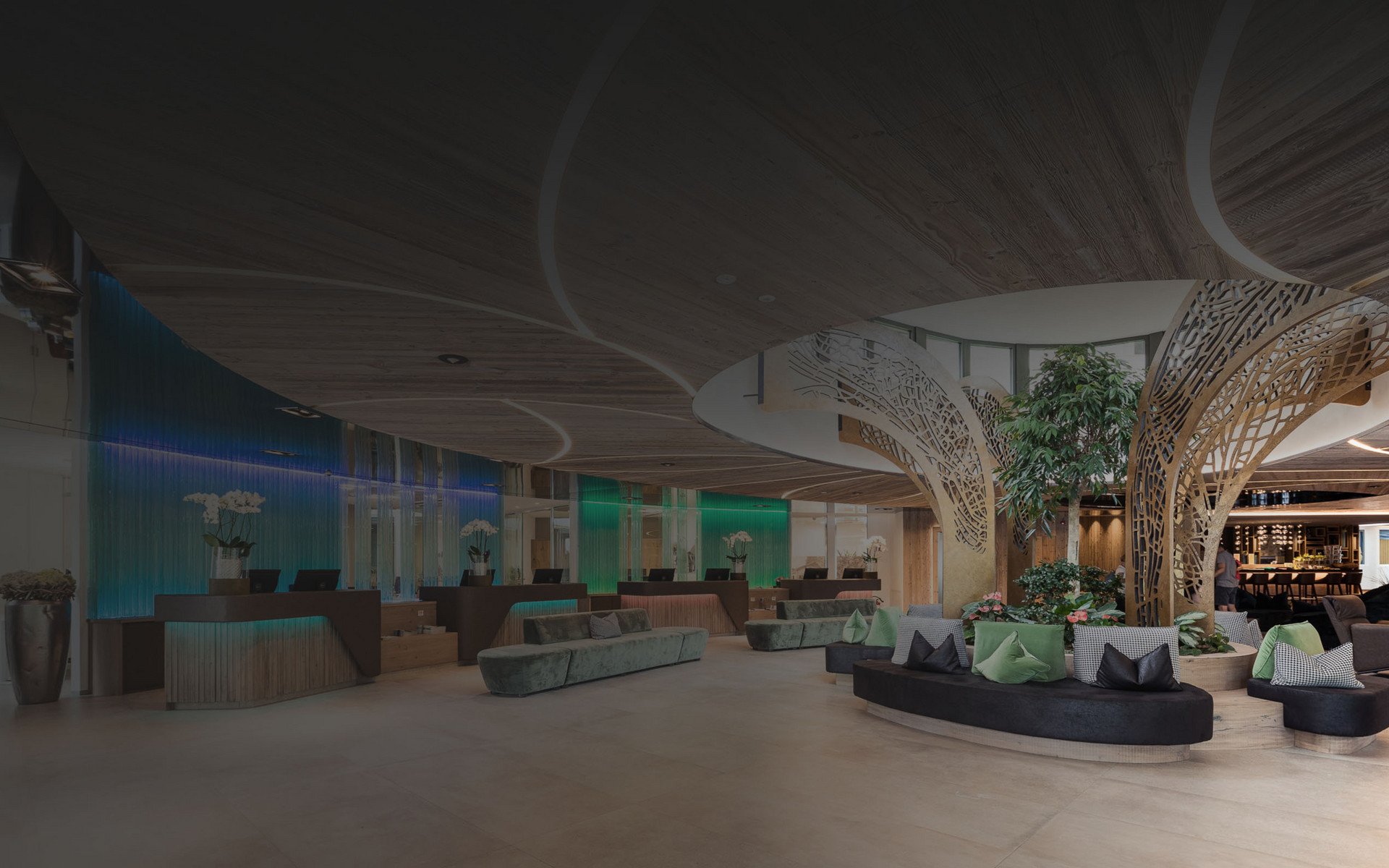 Ihr 5-Sterne-Hotel in Südtirol mit jeglichem Luxus Ihr 5-Sterne-Hotel in Südtirol mit jeglichem Luxus