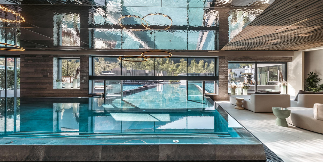 Ihr 5-Sterne-Hotel in Südtirol mit jeglichem Luxus Ihr 5-Sterne-Hotel in Südtirol mit jeglichem Luxus