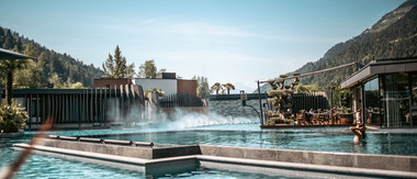 Ihr 5-Sterne-Hotel in Südtirol mit jeglichem Luxus Ihr 5-Sterne-Hotel in Südtirol mit jeglichem Luxus